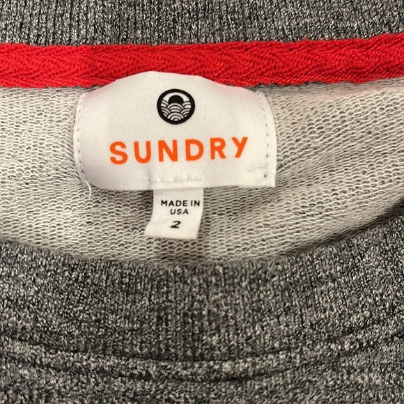 Sundry Grey Sweatshirt - Like New! - Picture 4 of 9